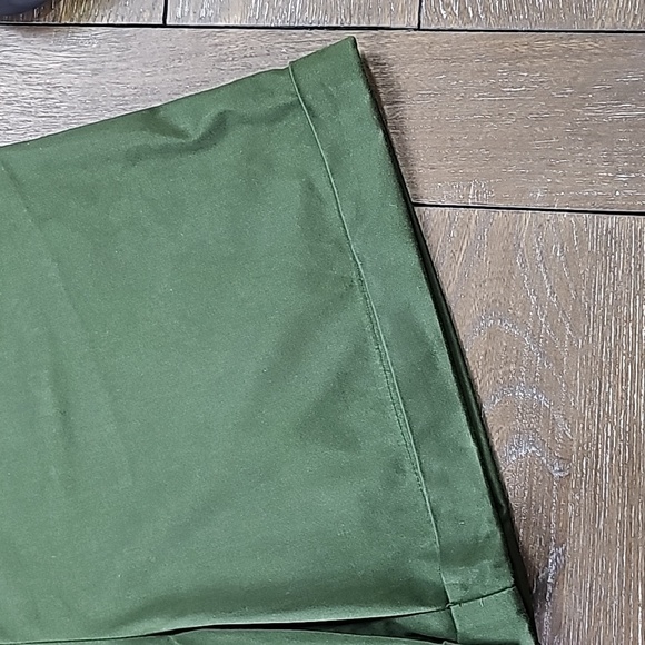 Sag Harbor Army Green Cuffed Shorts Size 16 - Picture 6 of 13